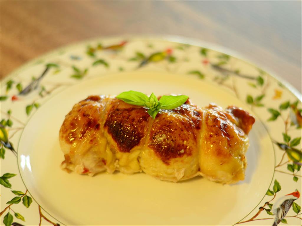 Coxa e sobrecoxa de frango desossada e recheada com maçã verde - 4715